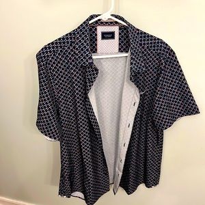 Men’s 7 Diamonds short sleeve dress shirt